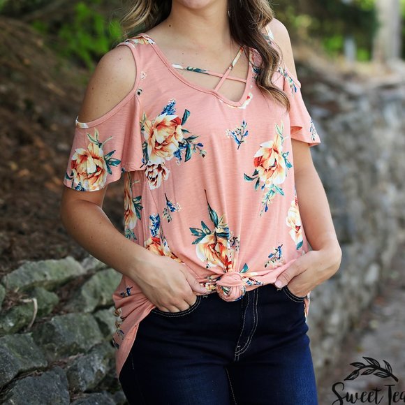 Summer cold shoulder top - Picture 1 of 3